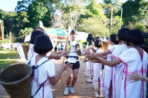 BIB: 2829
                            <button type="button" onclick="openModal(18990372)" class="btn btn-primary btn-sm float-right btn-popup" data-toggle="modal" data-target=".modal-high-quality">
                        <i class="fas fa-shopping-cart"></i> Add to Cart
                    </button>
                                            <button type="button" onclick="isThisMe(18990372, true)" class="btn btn-success btn-sm float-right btn-popup btn-isme hidden" data-toggle="tooltip" data-placement="bottom" title="นี่คือรูปของคุณใช่ไหม คลิกที่นี่เพื่อเอาเข้าอัลบั้ม">
                        <i class="fas fa-plus"></i> Add to album
                    </button>
                    <button type="button" onclick="isThisMe(18990372, false)" class="btn btn-warning btn-sm float-right btn-popup btn-isnotme hidden">
                        <i class="fas fa-ban"></i> Remove from album
                    </button>